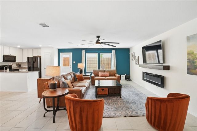 2926 Lorena Jordan Road, Dallas, TX 75212