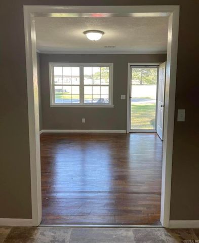 180 Broadway Street, Sulphur Rock, AR 72579