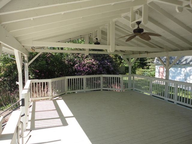 8711 Riverbend Drive, Geneva Twp, MI 49090