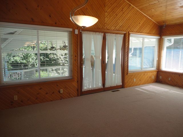 8711 Riverbend Drive, Geneva Twp, MI 49090