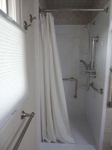 8711 Riverbend Drive, Geneva Twp, MI 49090