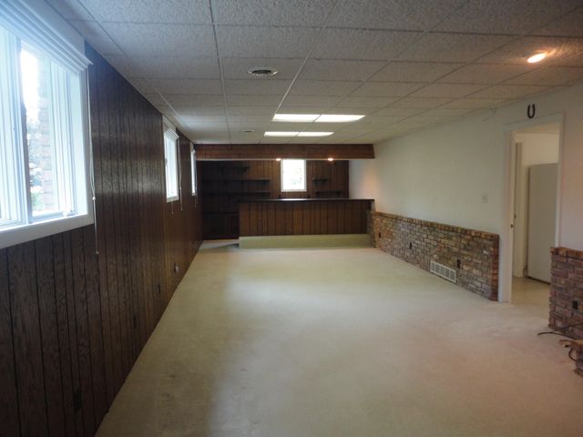 8711 Riverbend Drive, Geneva Twp, MI 49090
