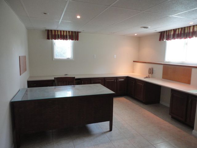 8711 Riverbend Drive, Geneva Twp, MI 49090