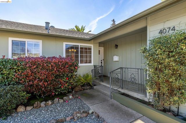 4074 4074 Poplar Ave, Concord, CA 94521