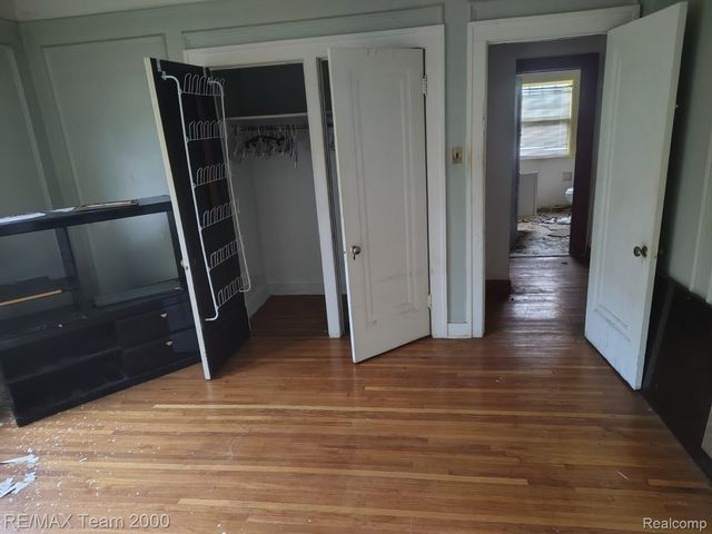 8700 Dexter Avenue, Detroit, MI 48206