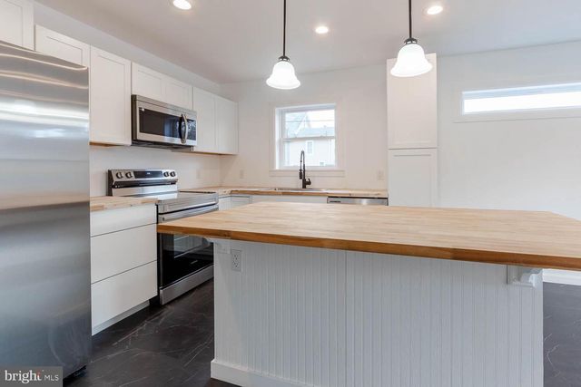 310 W CLINTON ST, Lock Haven, PA 17745