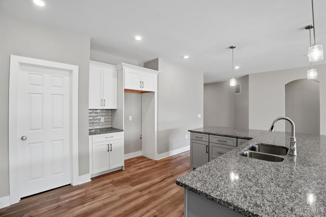 501 Creekside Lane, Lebanon, OH 45036