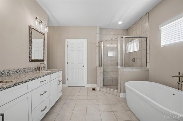 501 Creekside Lane, Lebanon, OH 45036