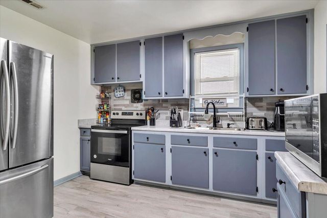 NW 2715 Mountainaire AVE, Roanoke, VA 24017