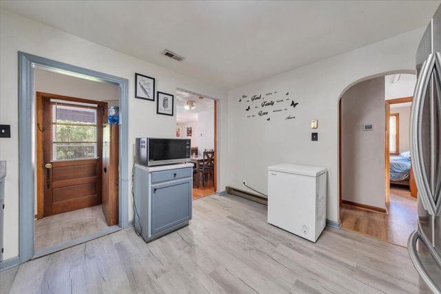 NW 2715 Mountainaire AVE, Roanoke, VA 24017