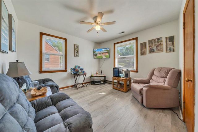 NW 2715 Mountainaire AVE, Roanoke, VA 24017