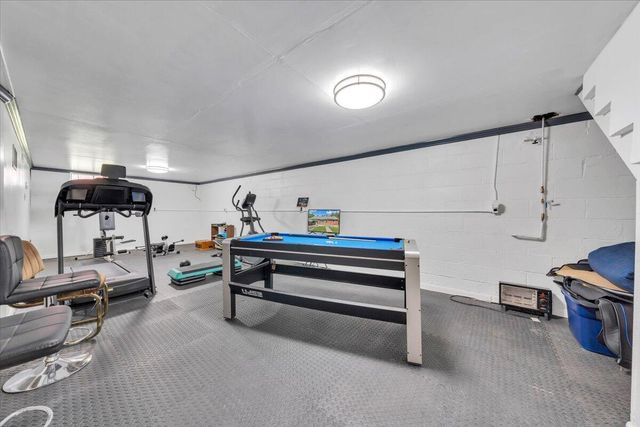 NW 2715 Mountainaire AVE, Roanoke, VA 24017