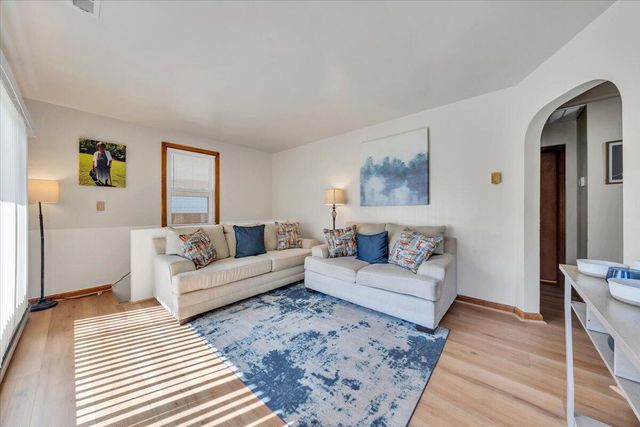 NW 2715 Mountainaire AVE, Roanoke, VA 24017