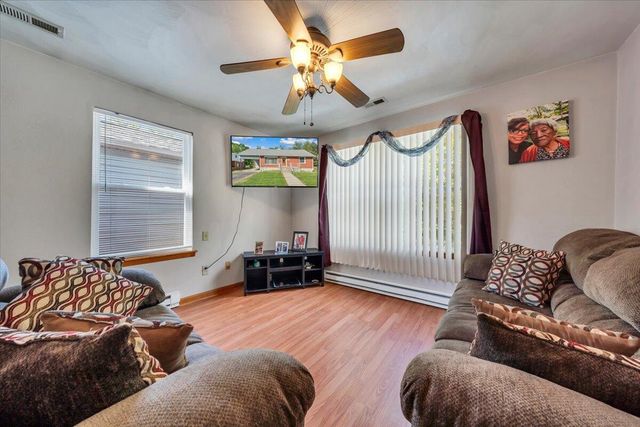 NW 2715 Mountainaire AVE, Roanoke, VA 24017