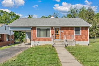 NW 2715 Mountainaire AVE, Roanoke, VA 24017