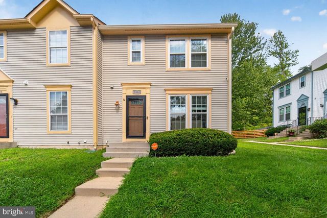 1040 KAREN BLVD, Capitol Heights, MD 20743