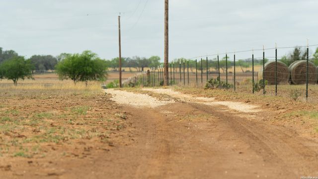 872 RODRIGUEZ, Pleasanton, TX 78064