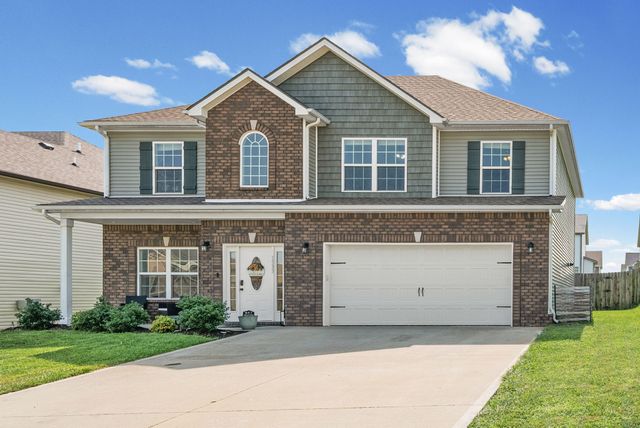 1533 Kestrel Dr, Clarksville, TN 37040