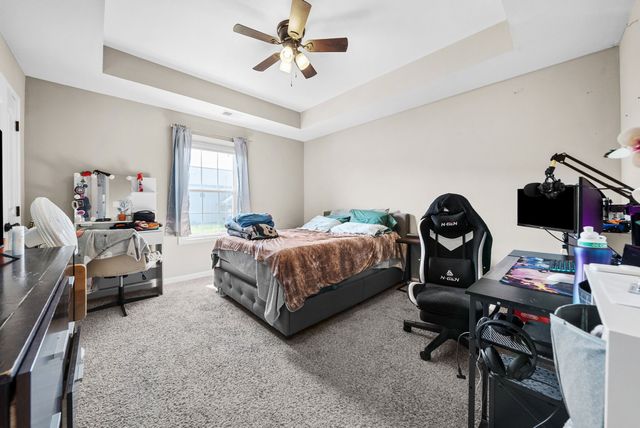 1533 Kestrel Dr, Clarksville, TN 37040