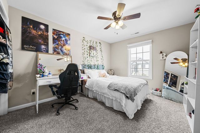 1533 Kestrel Dr, Clarksville, TN 37040