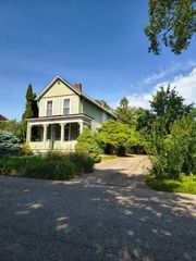 1050 Highland Street, Columbus, OH 43201