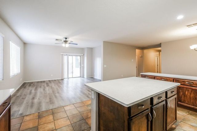 8227 W Florence Avenue, Phoenix, AZ 85043