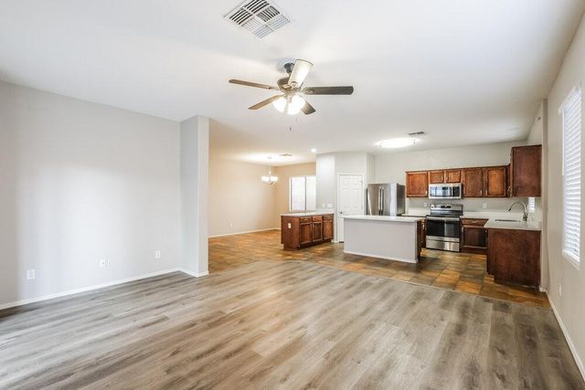 8227 W Florence Avenue, Phoenix, AZ 85043