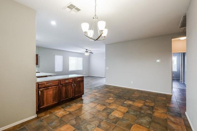 8227 W Florence Avenue, Phoenix, AZ 85043