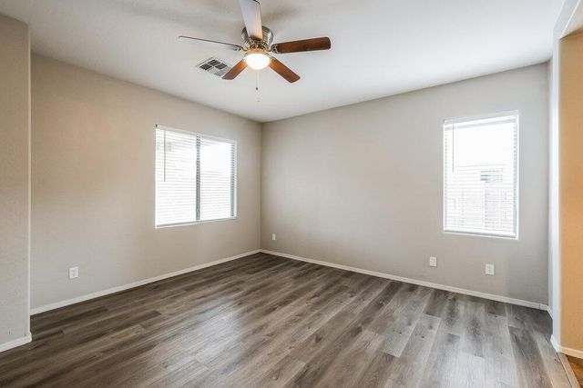 8227 W Florence Avenue, Phoenix, AZ 85043