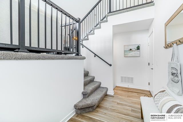 5314 Sheridan Road, Papillion, NE 68133