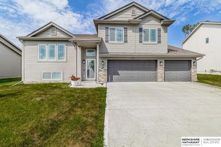 5314 Sheridan Road, Papillion, NE 68133