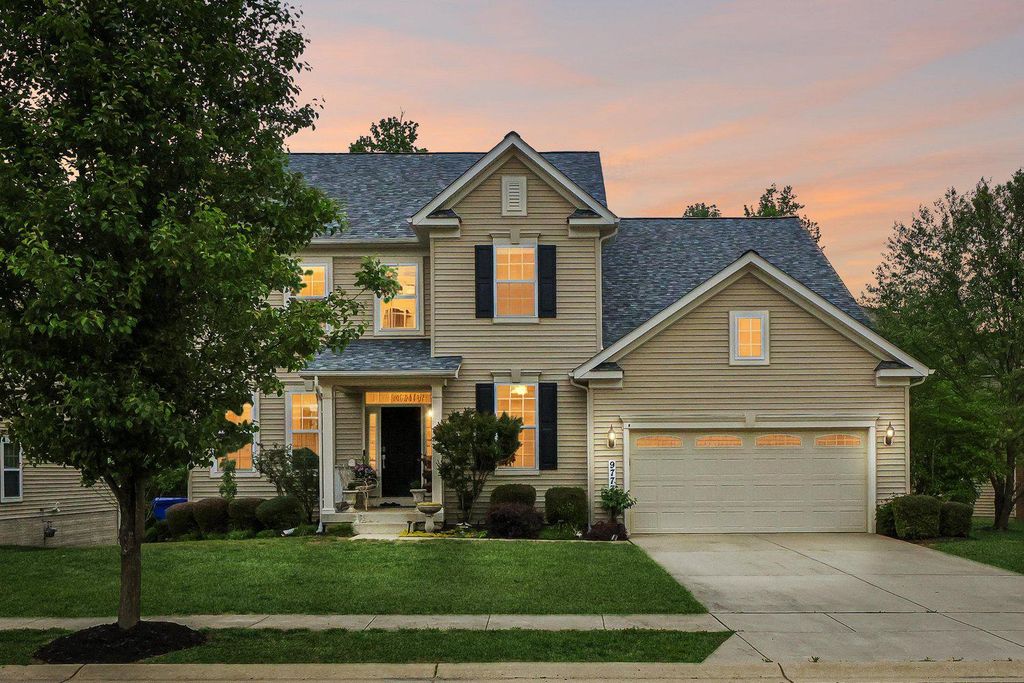 Image 1 of property listing at 9777 LEIGHLAND CT, Waldorf, MD 20603