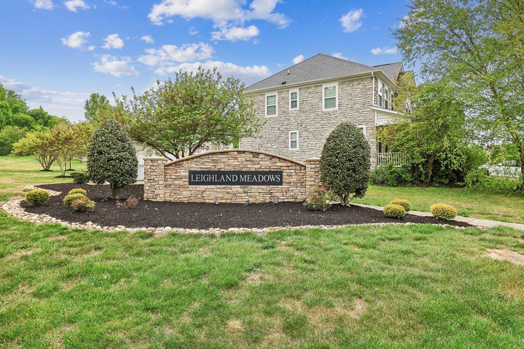 Image 51 of property listing at 9777 LEIGHLAND CT, Waldorf, MD 20603