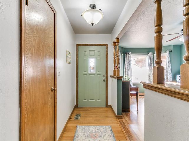 1321 S Oak Street, Kingfisher, OK 73750