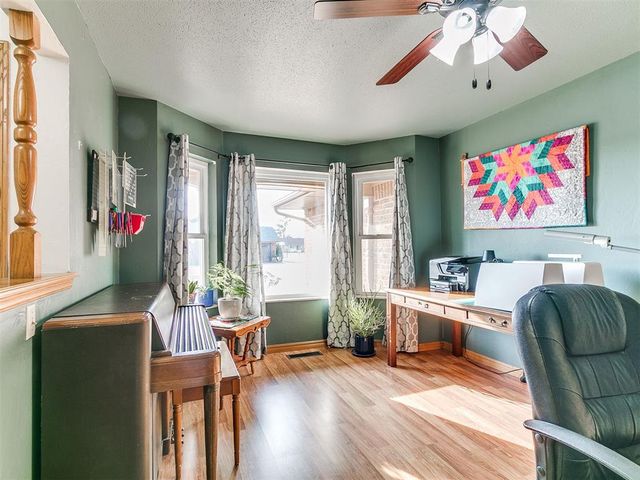 1321 S Oak Street, Kingfisher, OK 73750