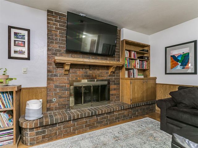 1321 S Oak Street, Kingfisher, OK 73750