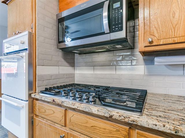 1321 S Oak Street, Kingfisher, OK 73750