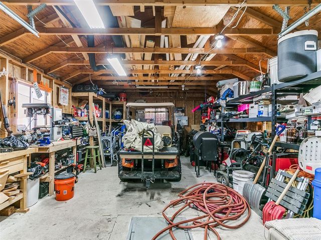 1321 S Oak Street, Kingfisher, OK 73750