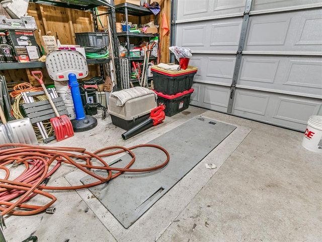 1321 S Oak Street, Kingfisher, OK 73750