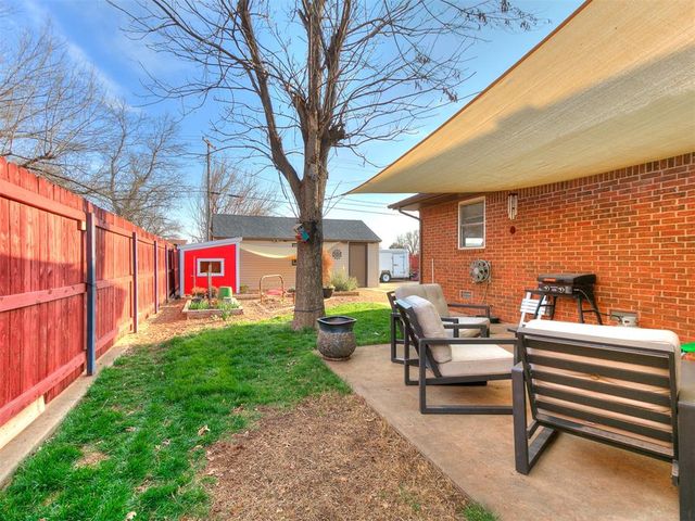 1321 S Oak Street, Kingfisher, OK 73750