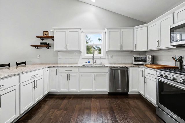 1161 N Hillside Drive, Pere Marquette Twp, MI 49431