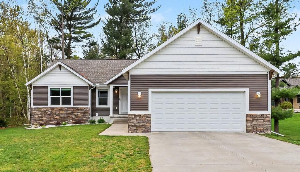 1161 N Hillside Drive, Pere Marquette Twp, MI 49431