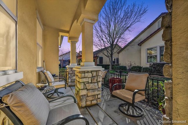 1040 Cabris Ln, Roseville, CA 95747