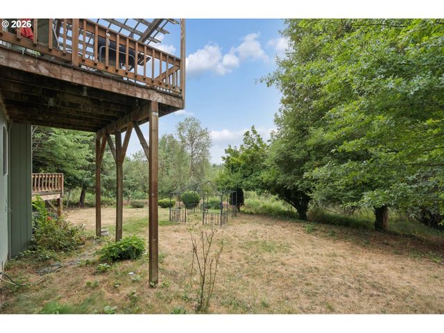 512 Se ALDER Ct, Hillsboro, OR 97123