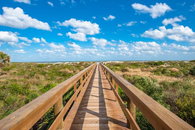 4 Ocean Trace 323, St Augustine Beach, FL 32080