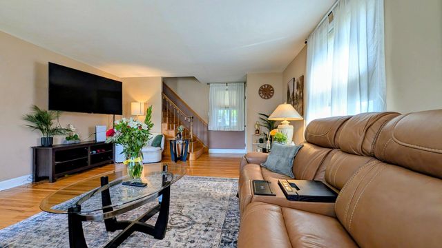 89 WORRELL, Springfield, PA 19064