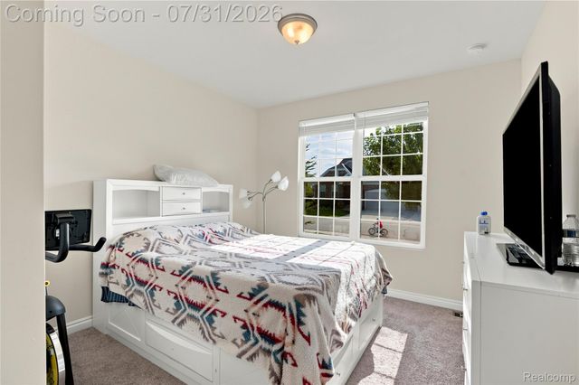 2279 Monte Vista Court, Orion Charter Township, MI 48360