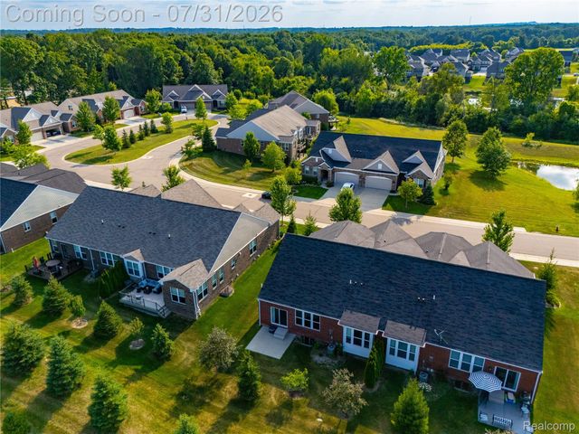 2279 Monte Vista Court, Orion Charter Township, MI 48360