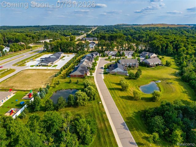 2279 Monte Vista Court, Orion Charter Township, MI 48360