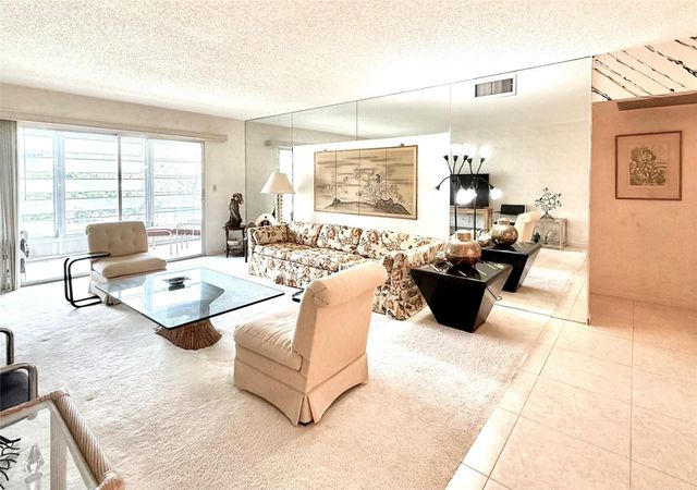 2504 Antigua Terrace D2, Coconut Creek, FL 33066